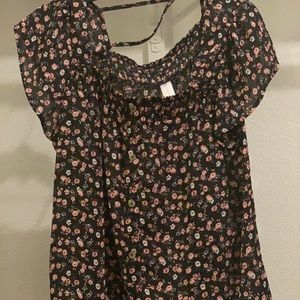 Floral top size XL No Boundaries